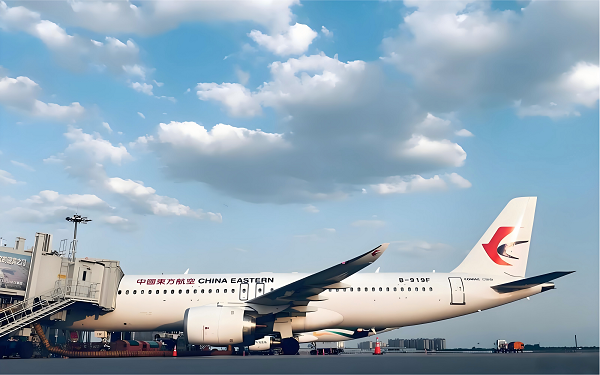 数智赋能，链动全球：罗地格携手东航物流打造浦东机场智慧货运新枢纽