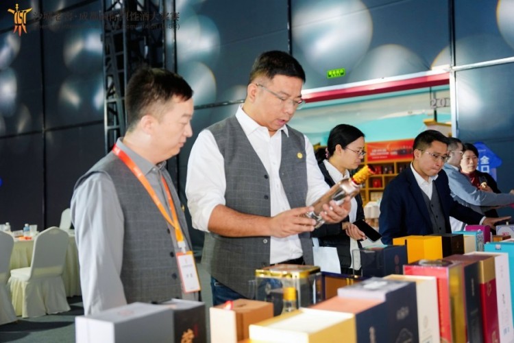 “好兕年年”再启新程：青兕创始人张文棋出席成都国际烈性酒大奖赛